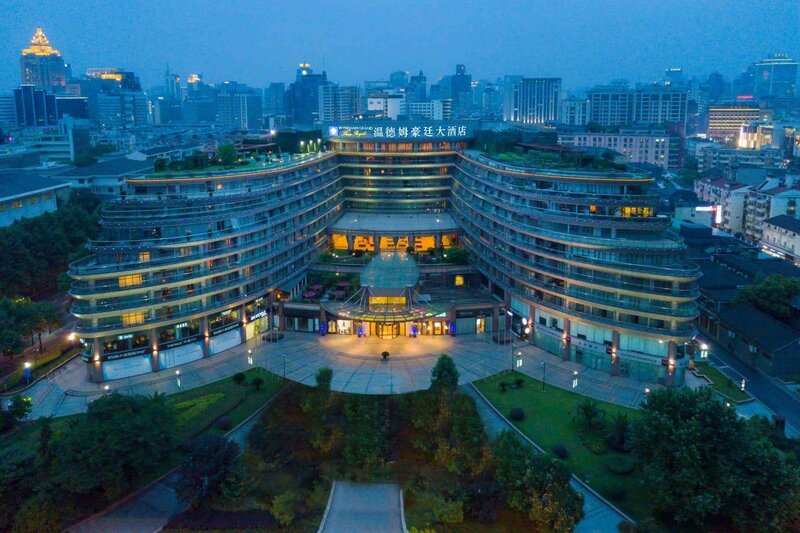 Гостиница Wyndham Grand Plaza Royale Hangzhou в Ханчжоу
