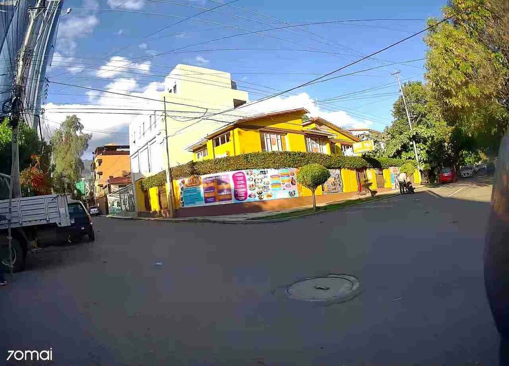 Dance school Pata Pila, Cochabamba, photo