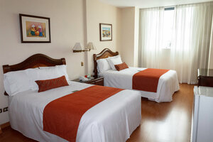 Гостиница Miraflores Colon Hotel