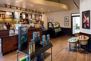 Гостиница DoubleTree by Hilton Hotel Houston - Greenway Plaza