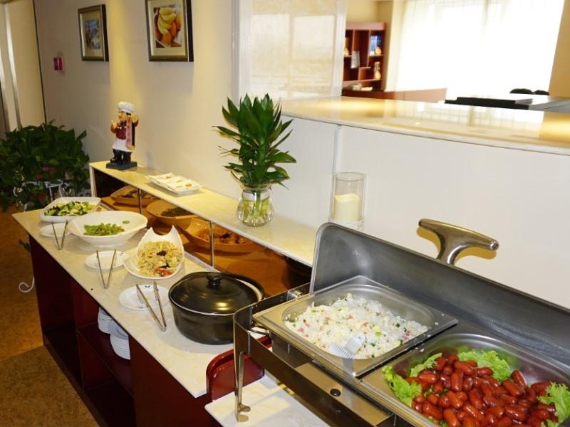 Фото GreenTree Inn Shandong Zibo Railway Station Jinjing Avenue Business Hotel