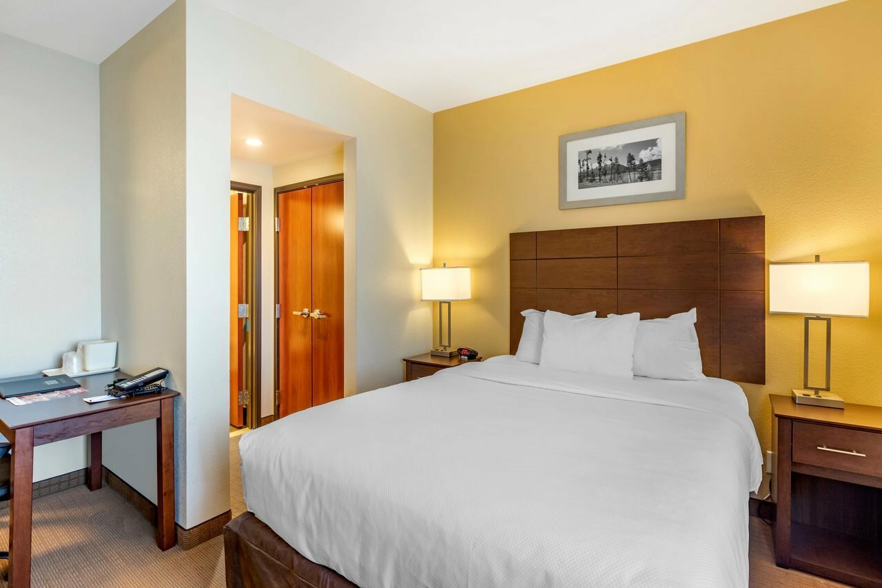 Фото MainStay Suites Near Denver Downtown