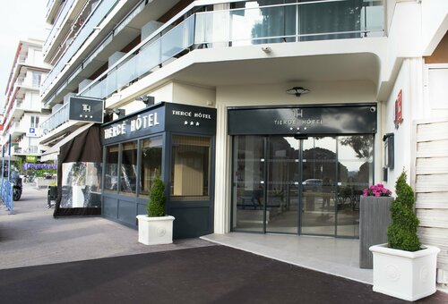 Гостиница Tiercé Hotel в Кань-сюре-Мер