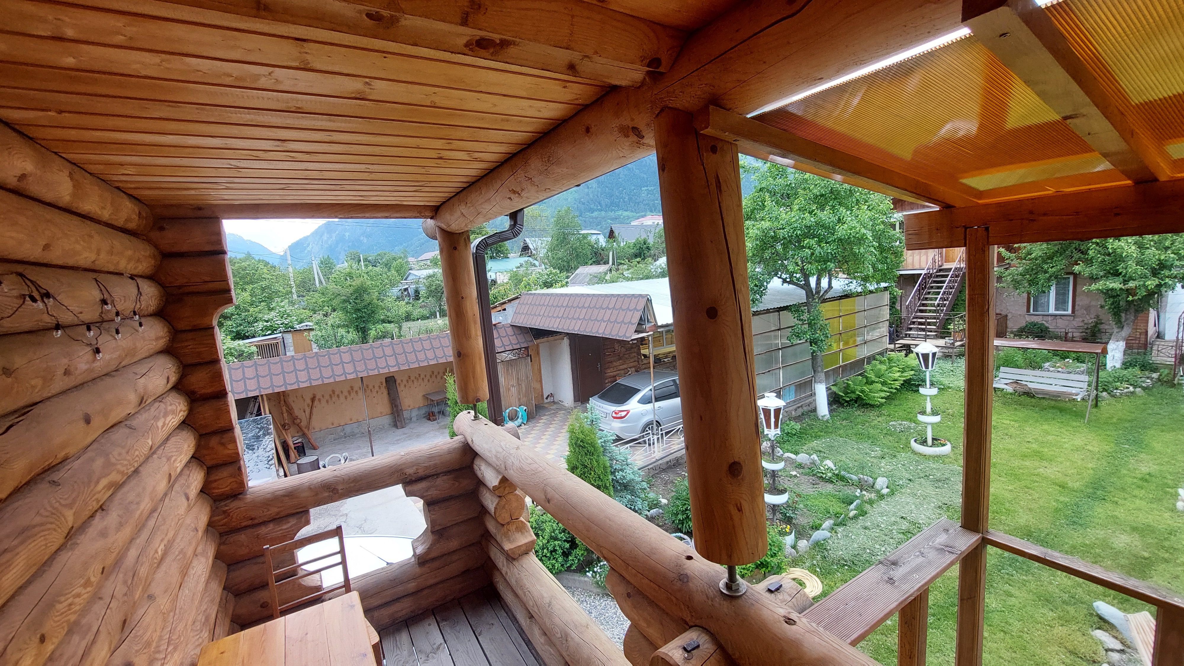 Фото Дом у горной реки