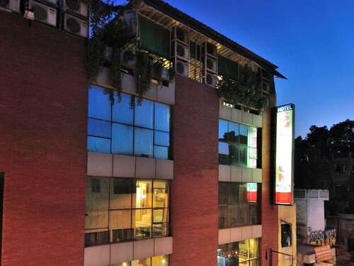 Гостиница Hotel Shelton в Дели
