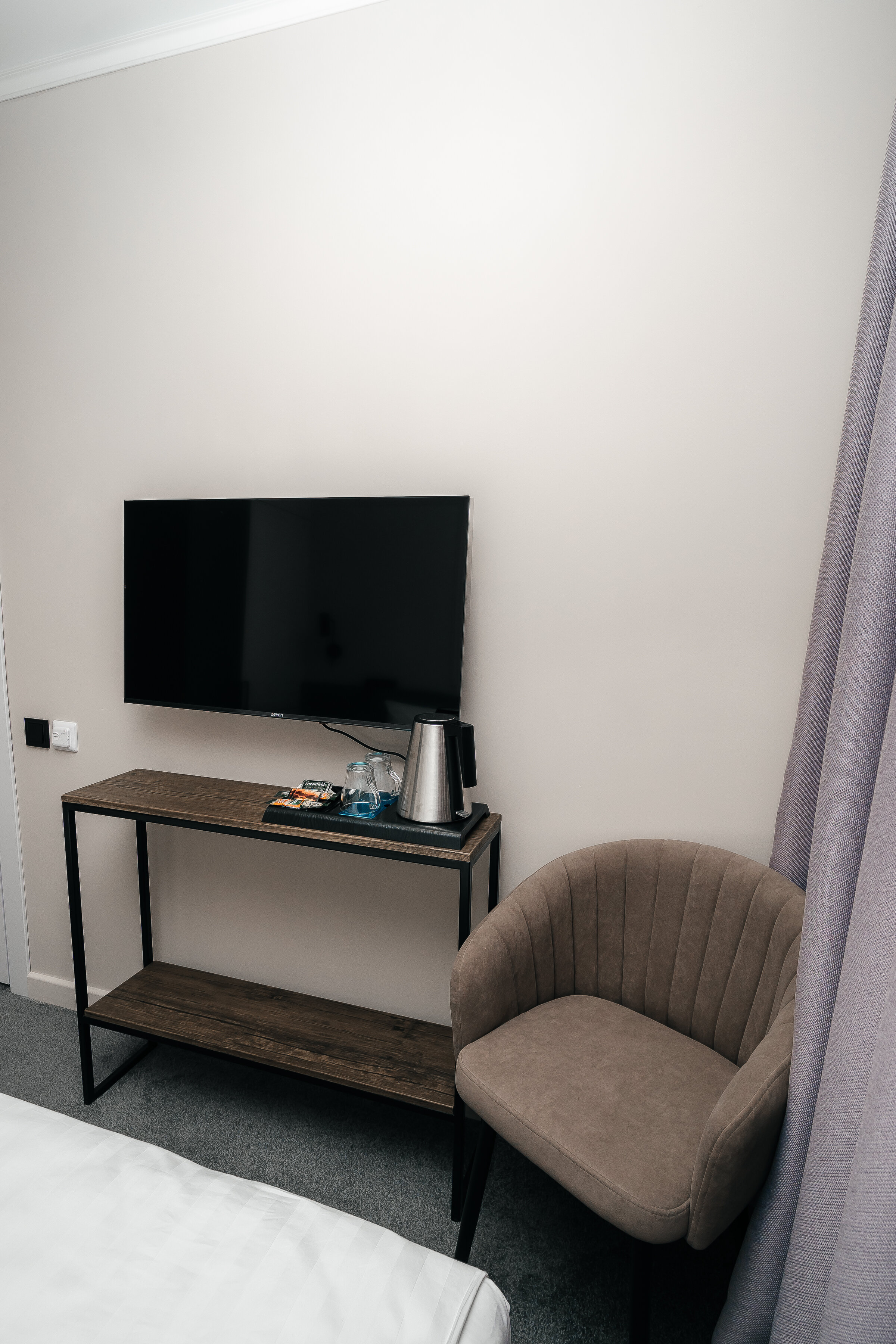 Фото InnJoy Hotel