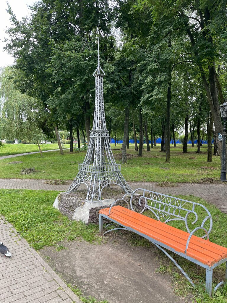 Bench Bench, Gomel, photo