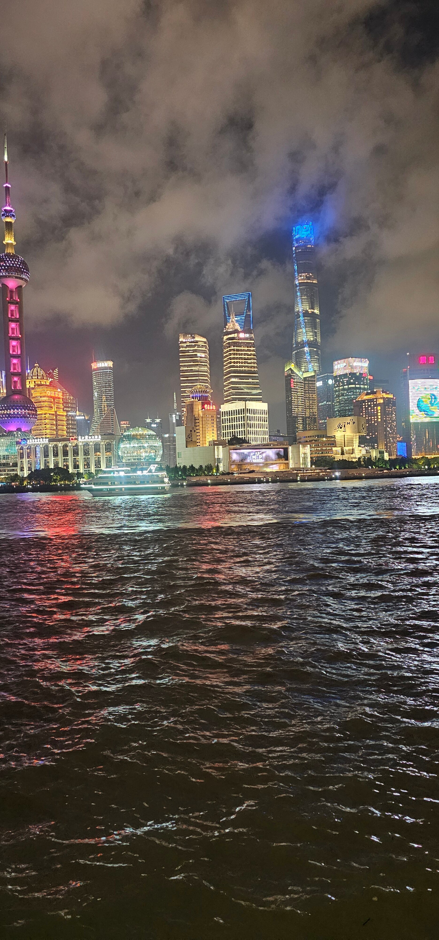 Фото Broadway Mansions Hotel