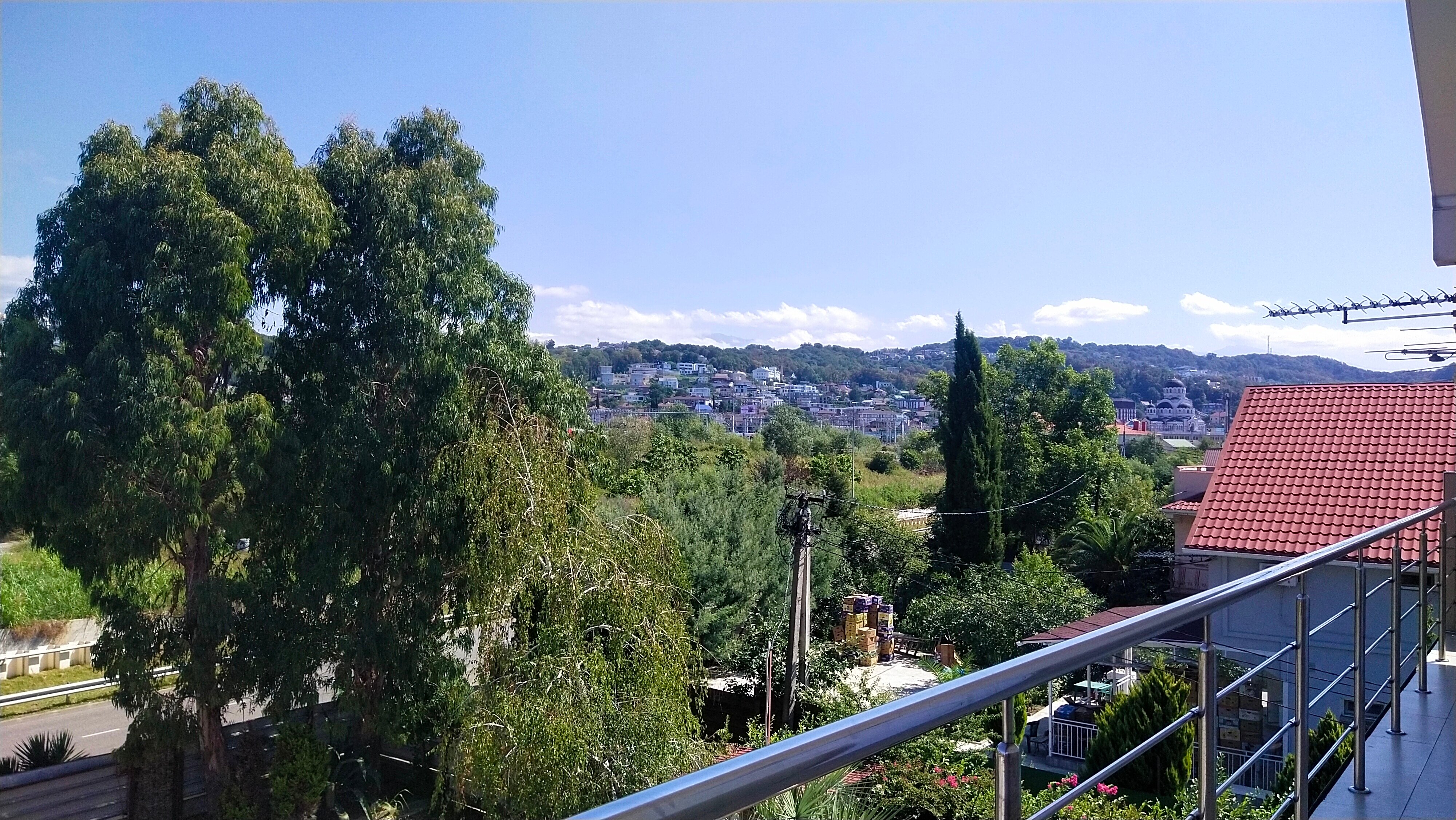 Фото Милана