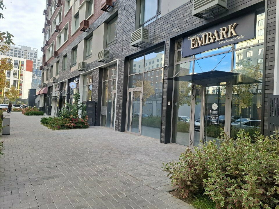 Tailor Embark, Astana, photo