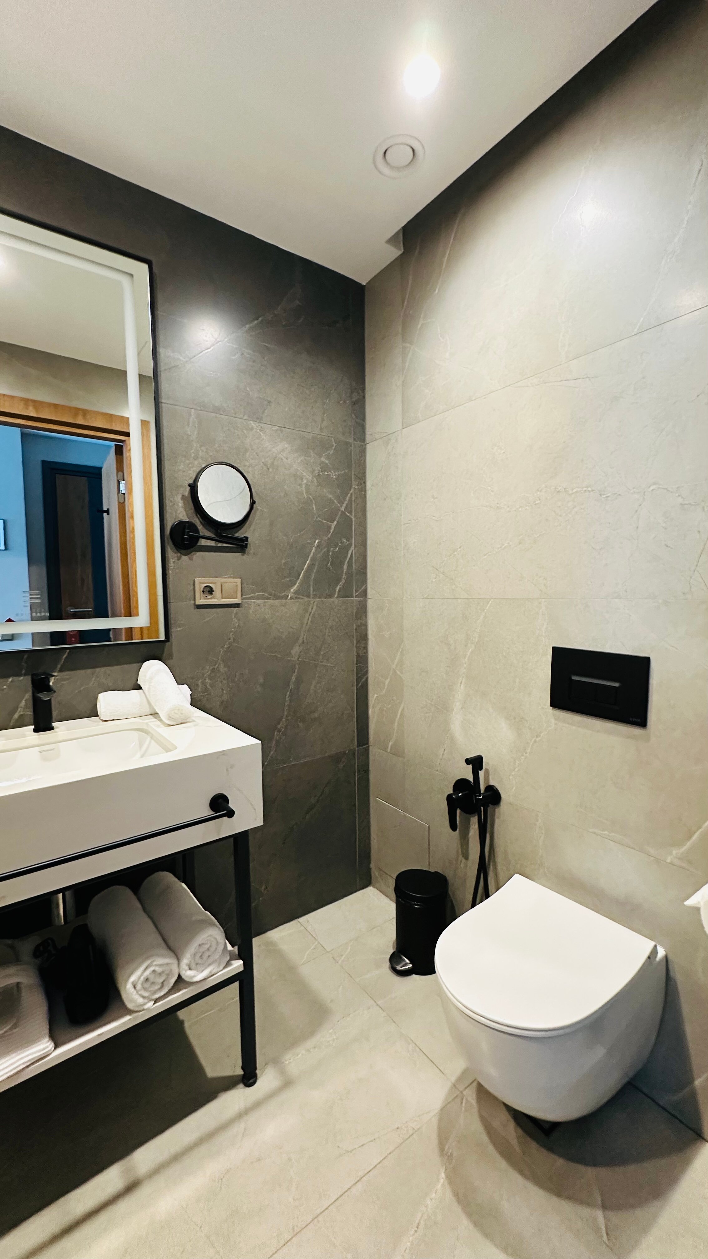 Фото Piazza Epigraph