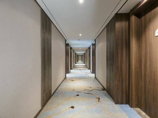 Фото Holiday Inn Express Hangzhou Xixi Lingyin