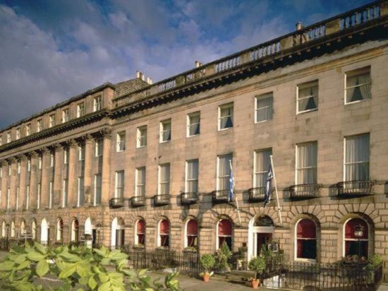 Фото voco Edinburgh  Royal Terrace by IHG