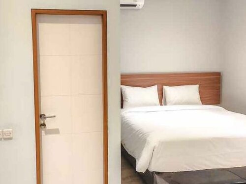 Гостиница Zoe Guest House в Провинции Западная Ява