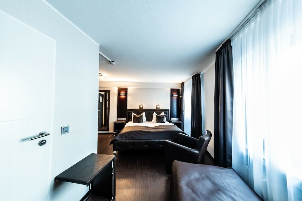 Фото Mauritius Komfort Hotel in der Altstadt