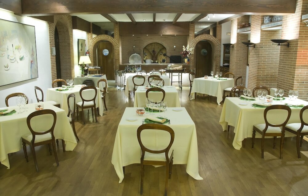 Фото Hotel Ar Los Arcos