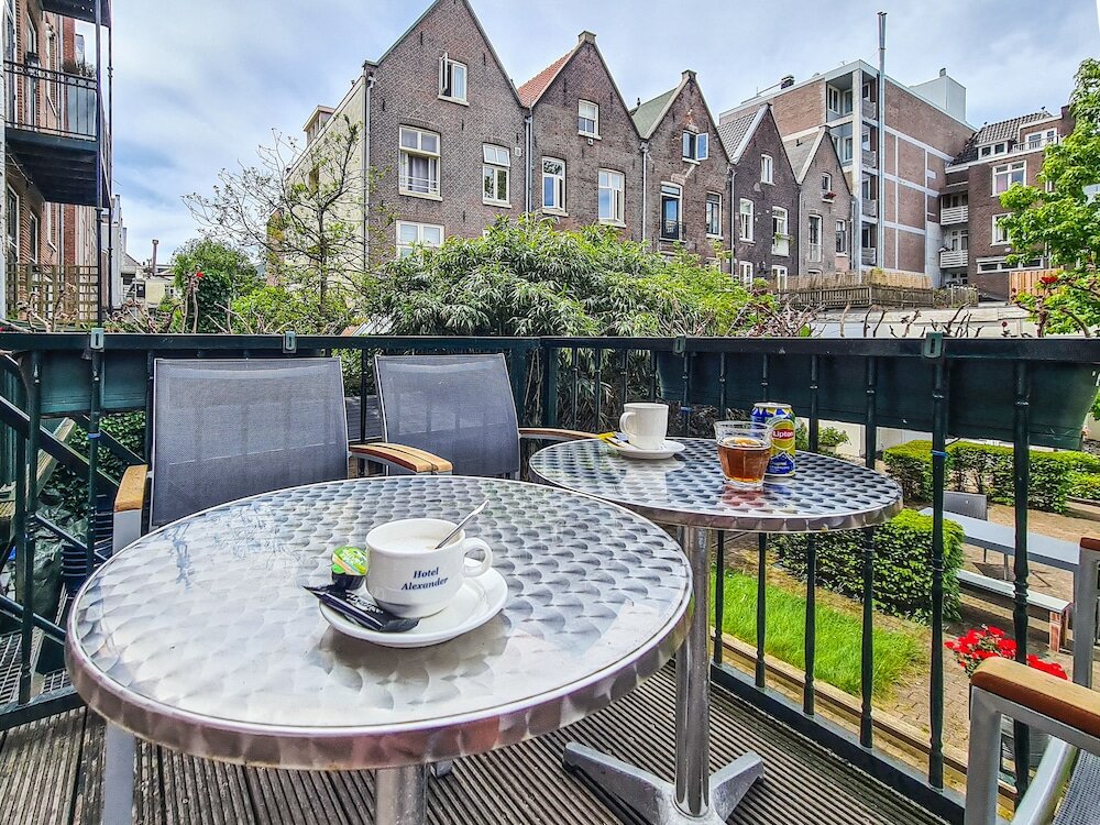 Фото Hotel Alexander