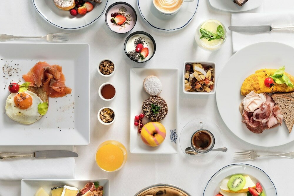 Фото National Hotel