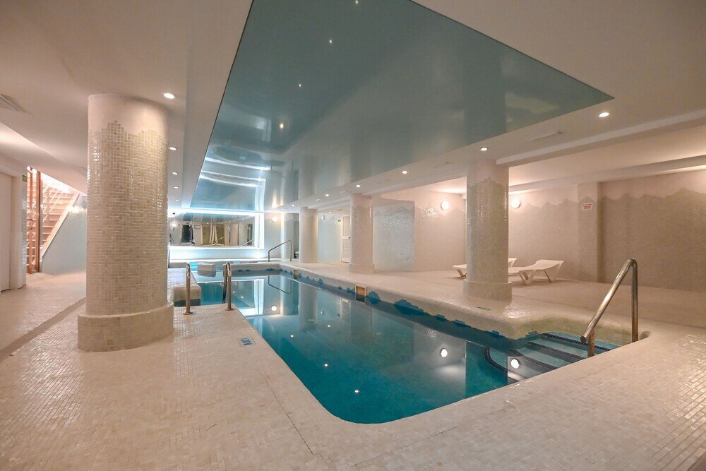 Фото Hotel Alondra