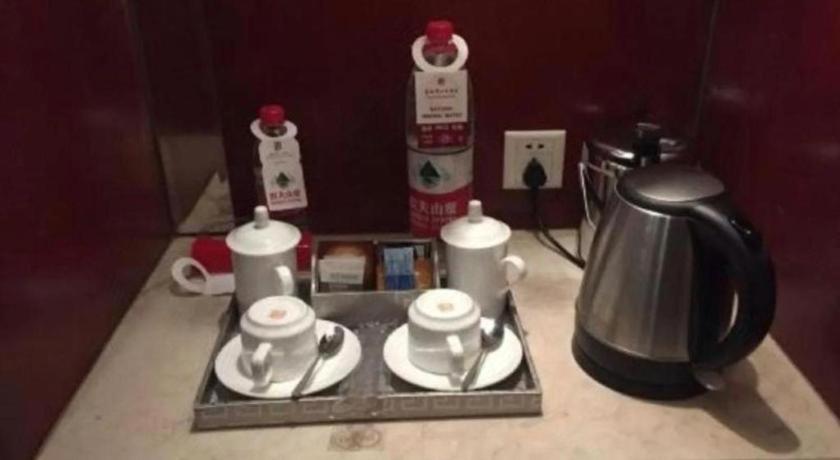 Фото Xinhai Jinjiang Hotel