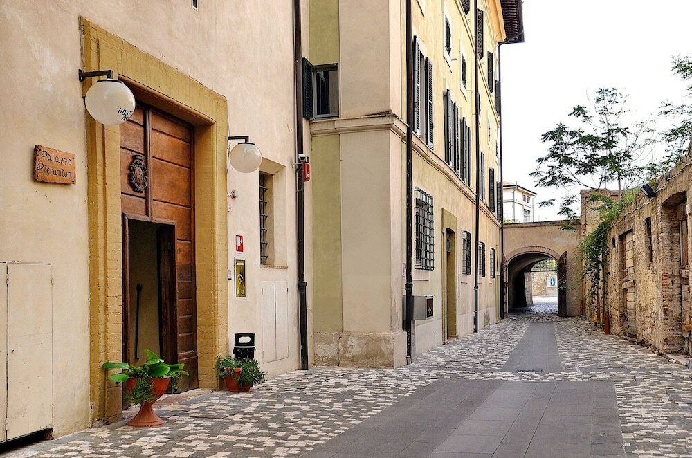 Фото Ostello Palazzo Pierantoni