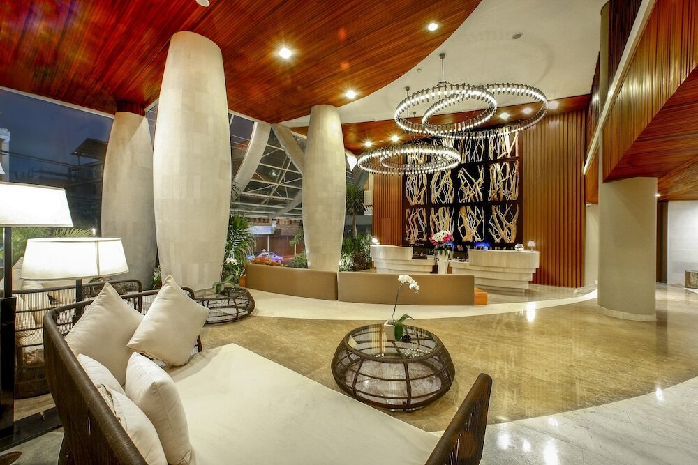 Фото Bedrock Hotel