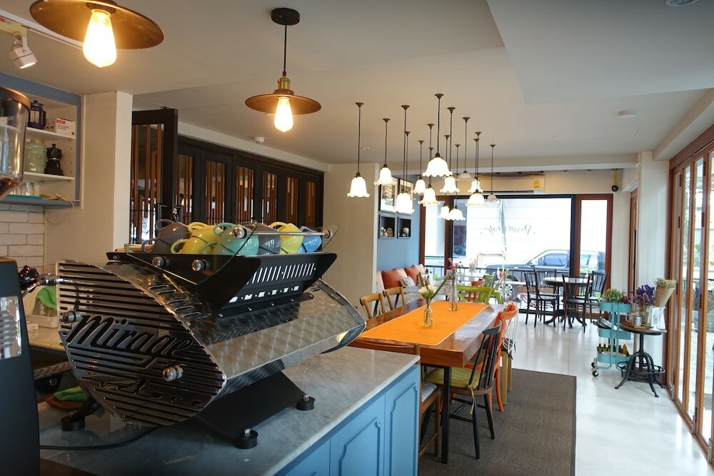 Фото Nandha Hotel