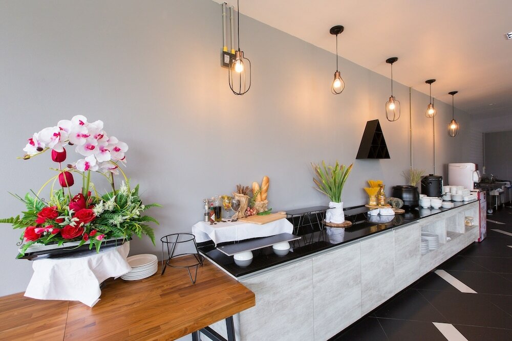 Фото Maya Phuket Airport Hotel