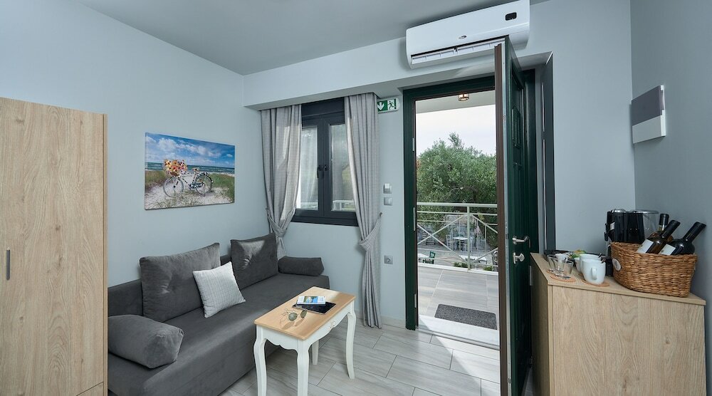 Фото Mirabilia Boutique Hotel