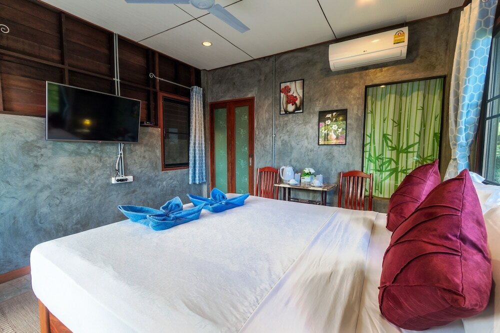 Фото Kanya Cozy Bungalows Kata Beach