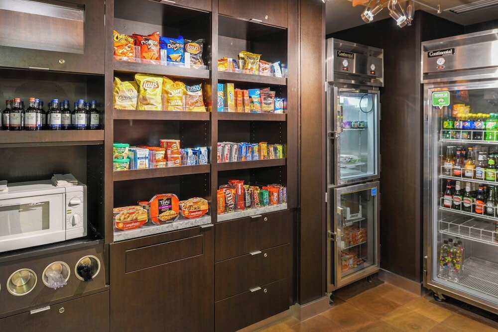 Фото Courtyard by Marriott Tampa North/I-75 Fletcher