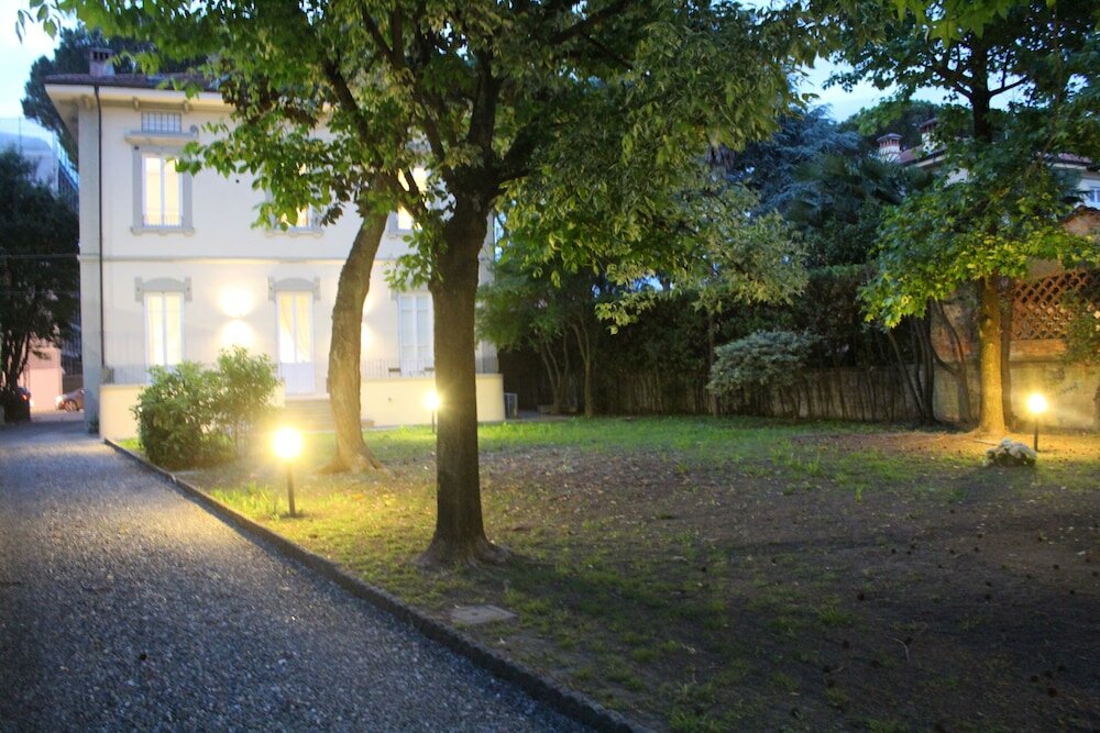 Фото Lucca In Villa Lucrezia