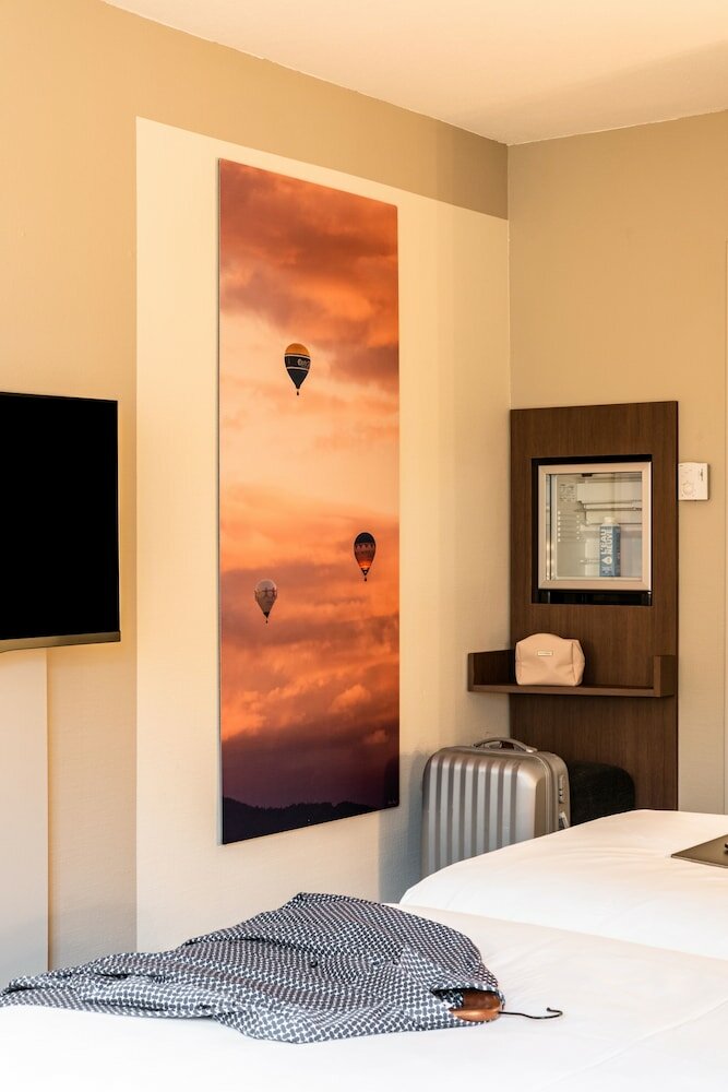 Фото 15338315024