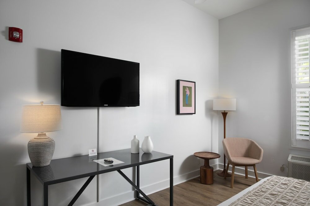 Фото Paradise Inn Key West - Adults Only