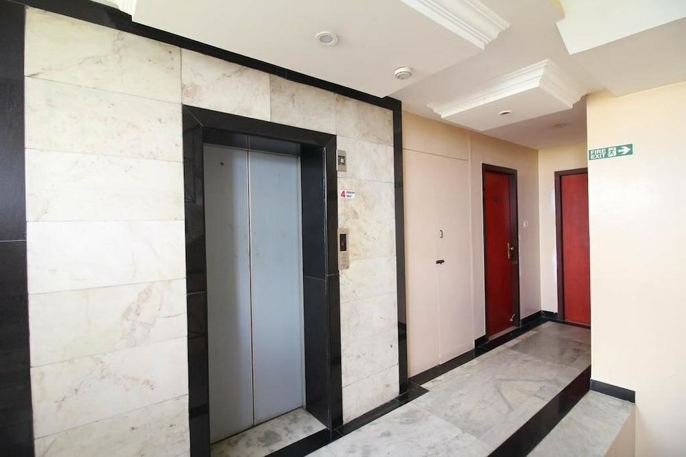 Фото Hotel Naveen