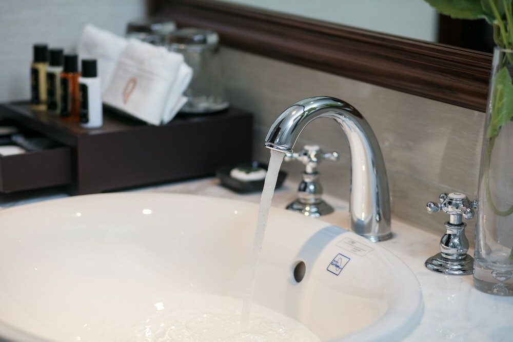 Фото The Q Hotel Hanoi