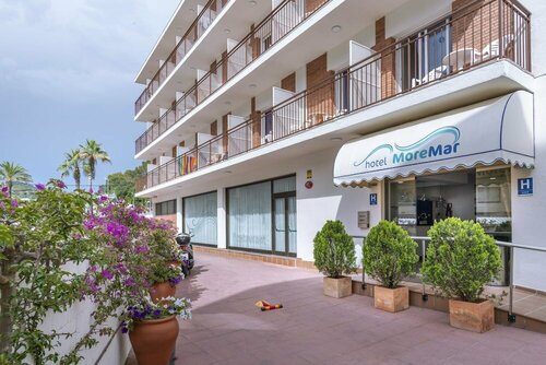 Гостиница Moremar в Льорет-де-Маре