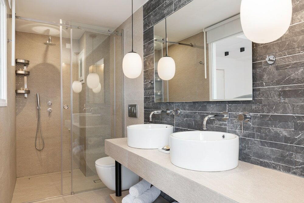 Фото Hotel Roumani