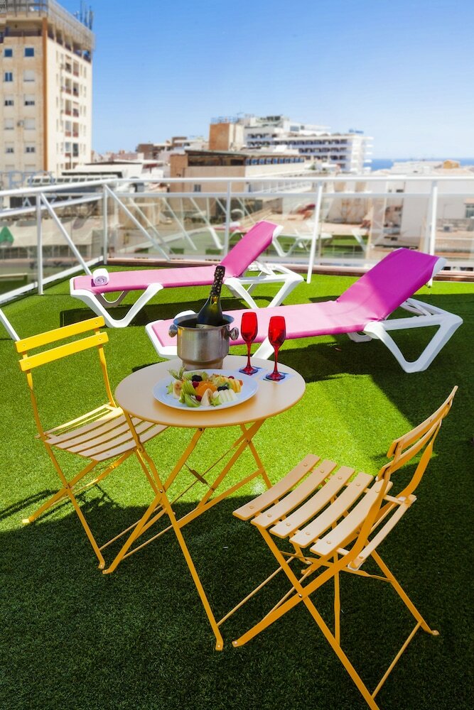 Фото Hotel Sireno Torremolinos