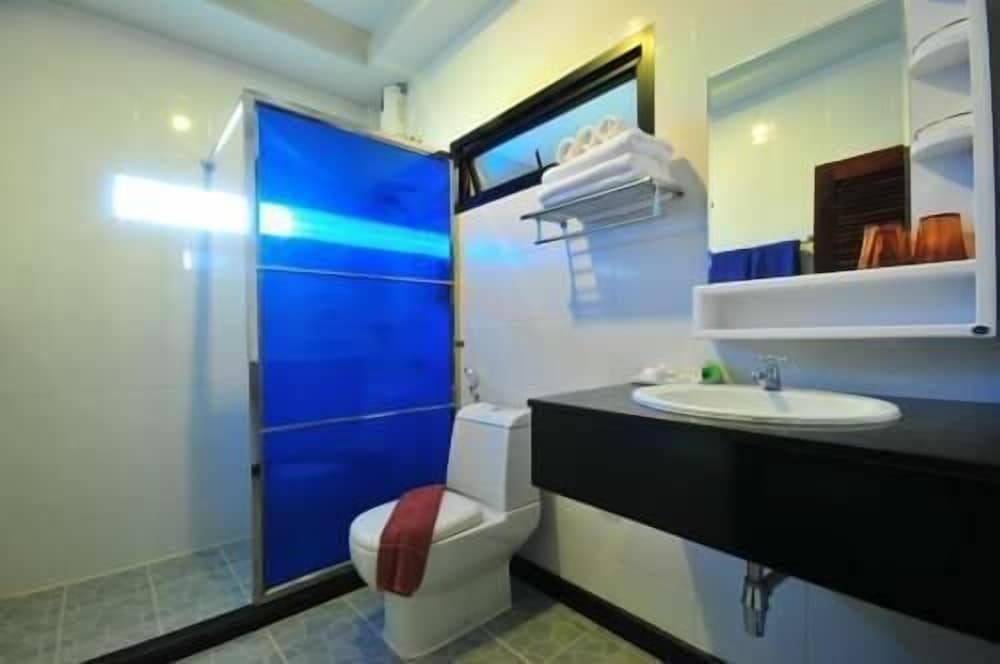 Фото Maleedee Bay Resort