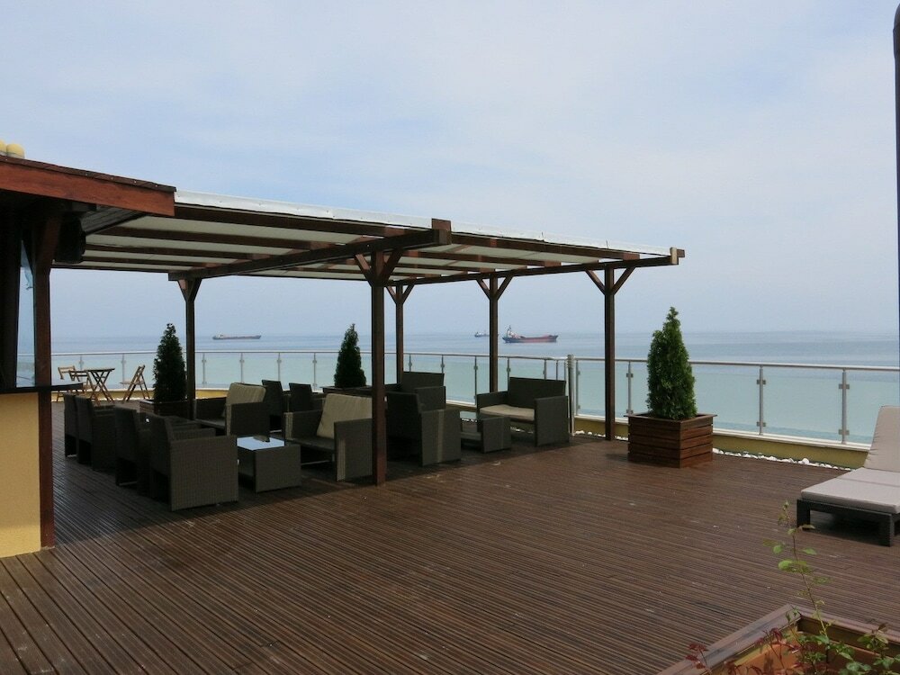 Фото Family Hotel Albizia