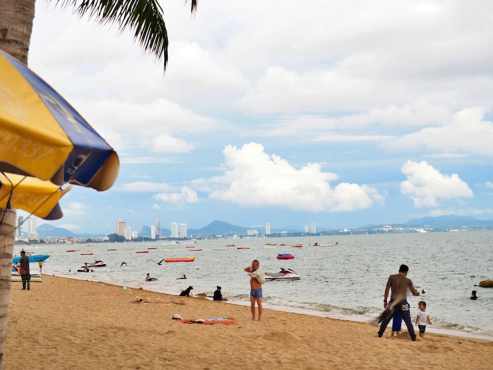 Фото Baanmae Residence