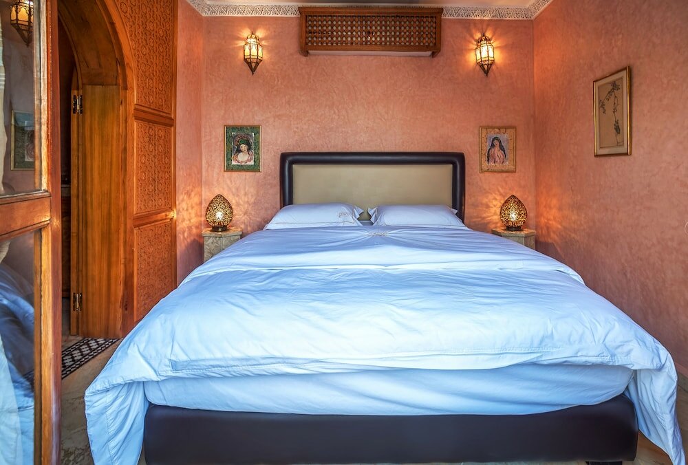 Фото Riad Laurence Olivier