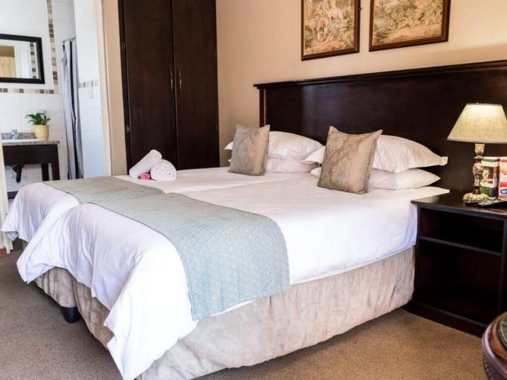 Фото Alveston Manor