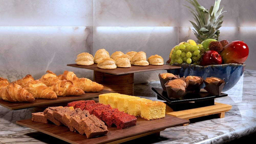 Фото DoubleTree by Hilton Madrid - Prado