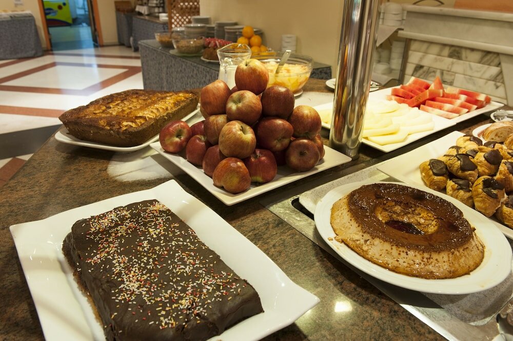 Фото Hotel Torrejoven