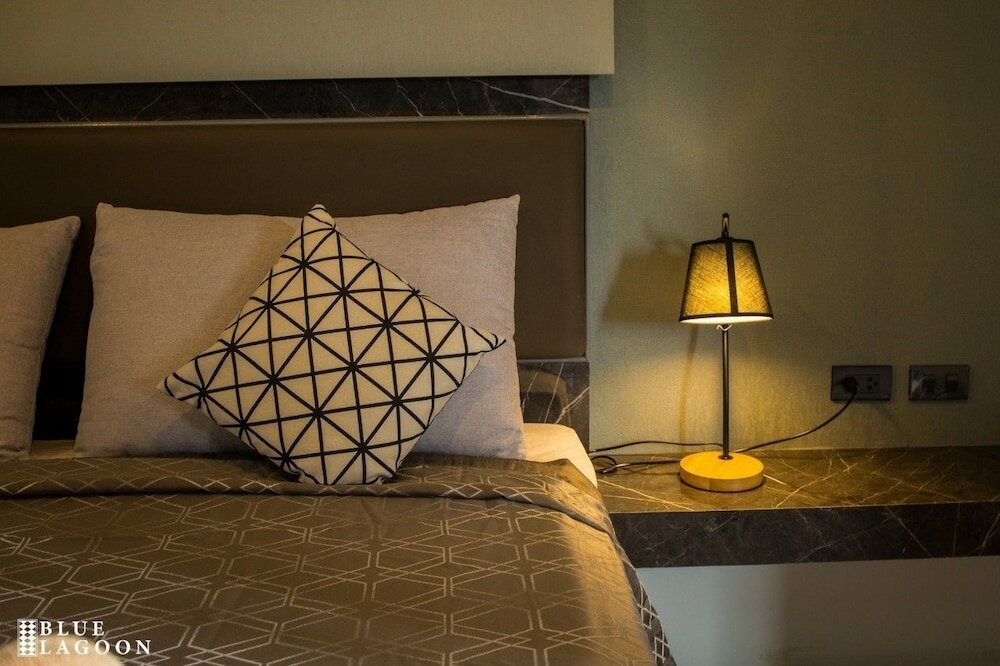 Фото Blue Lagoon Hotel