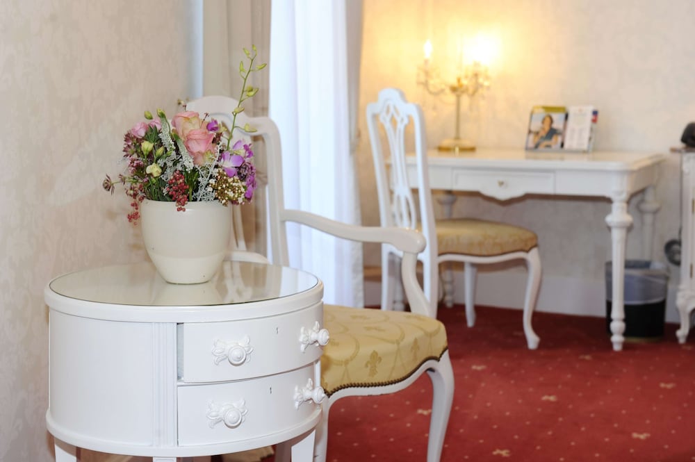 Фото Heliopark Bad Hotel