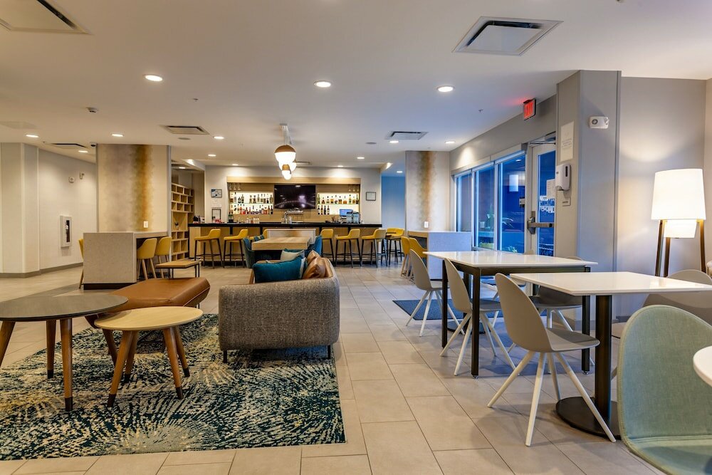 Фото TownePlace Suites by Marriott Raleigh-University Area