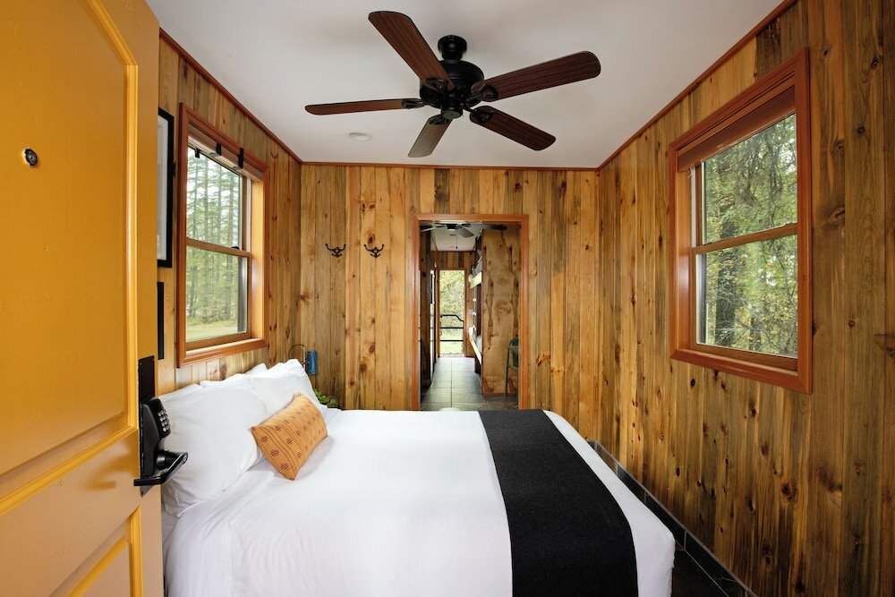 Фото Izaak Walton Inn